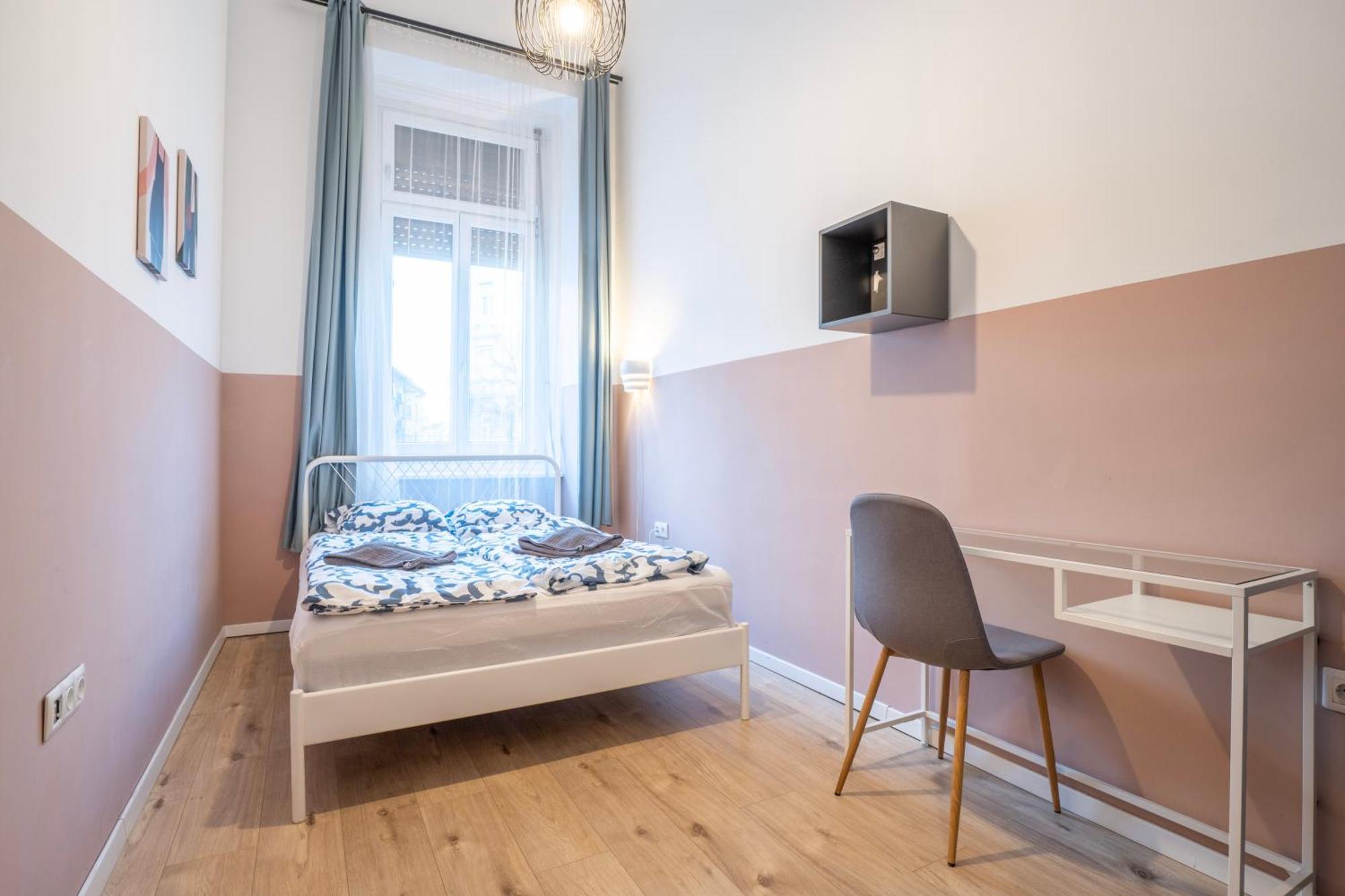 4-Bedroom Comfort Apartment In The Citycenter F38 Budapest Kültér fotó